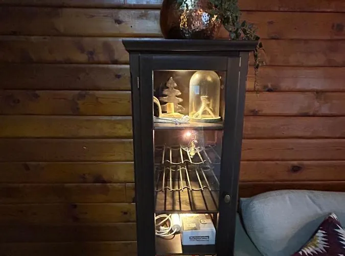 Beautiful Cabin By Mjosa. Chalet