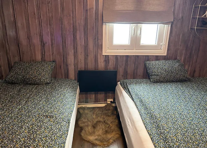 Beautiful Cabin By Mjosa. Chalet *